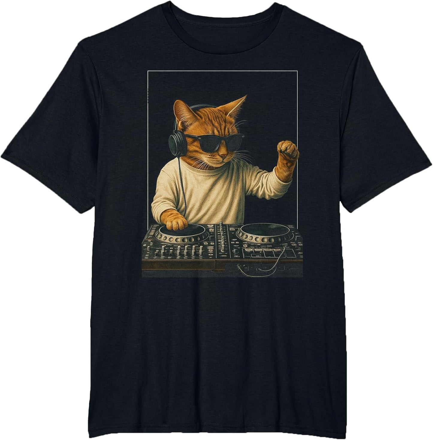 Vintage Orange Tabby Cat Playing Music Cat Lovers DJ Lovers