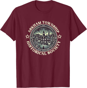 Arkham-Stadt Lovecraftscher Cthulhu-Mythos Miskatonic Horror T-Shirt - T-Shirt | Maroon