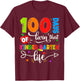100 Days of Living That Kindergarten Life Boy Girl Teacher T-Shirt - T-Shirt | Maroon