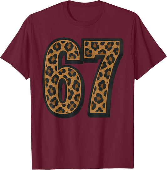 67 Sauvage Safari Vintage Style Léopard Imprimé Animal Six Seven T-Shirt - T-Shirt | Maroon