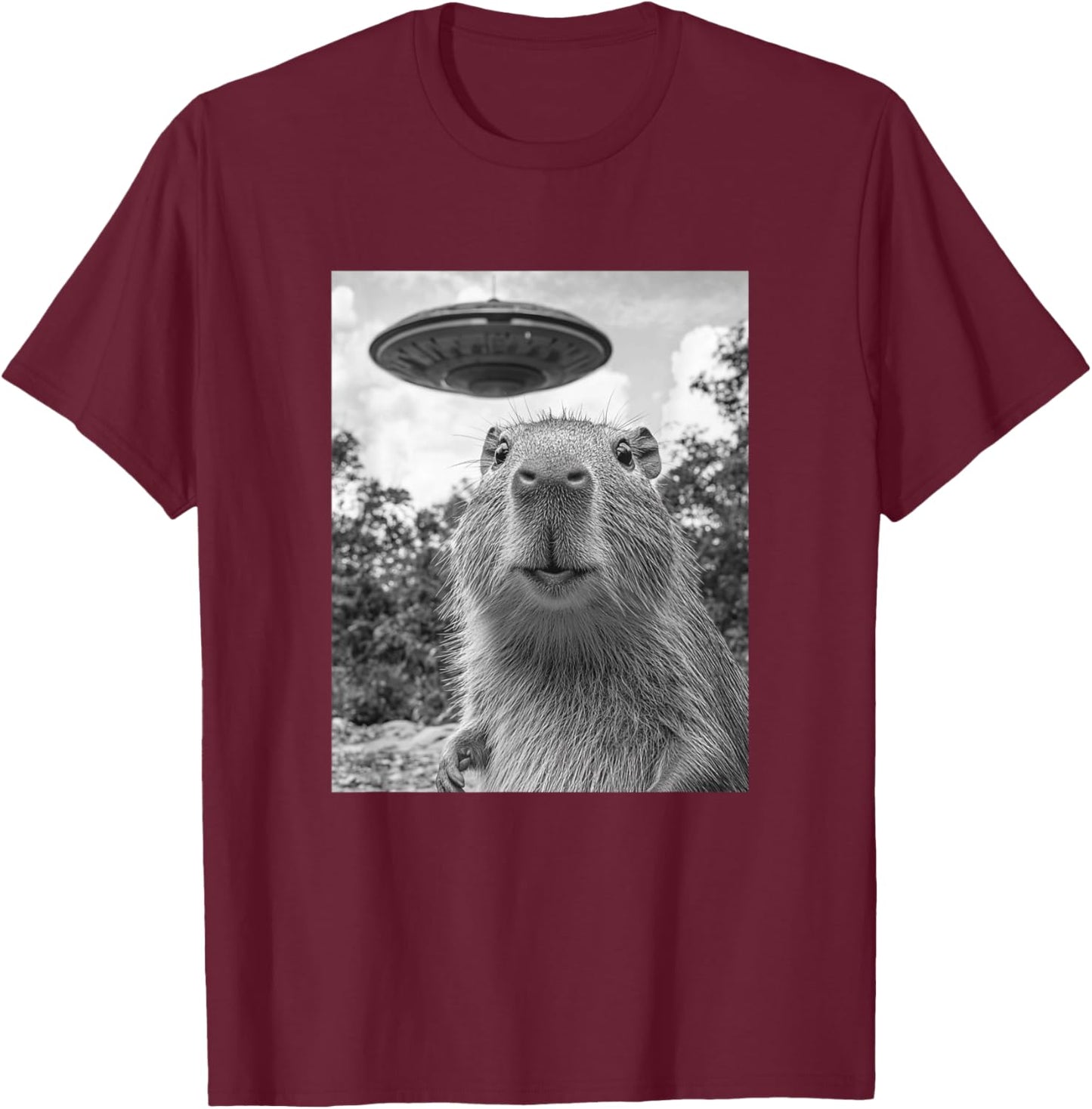 Funny Capybara Selfie with UFO T-Shirt - T-Shirt | Maroon