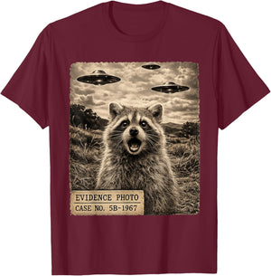 Funny Raccoon Alien UFO Evidence Photo Vintage T-Shirt - T-Shirt | Maroon