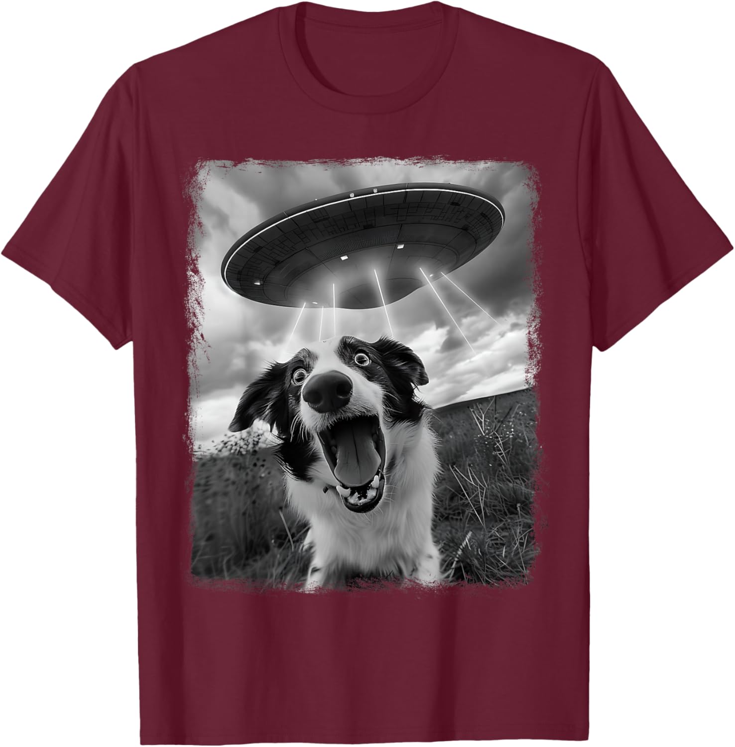 Australian Shepherd Dog UFO Alien Extraterrestrial Selfie T-Shirt - T-Shirt | Maroon