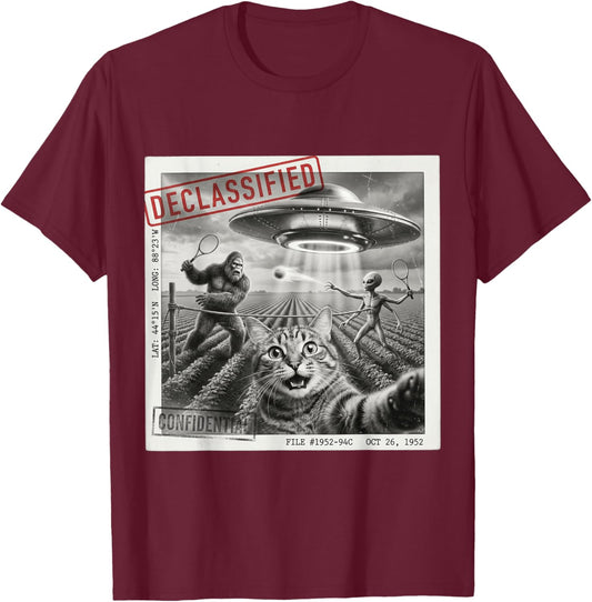 Cat Selfie UFO Alien Tennis Meme Women Men Kid T-Shirt - T-Shirt | Maroon