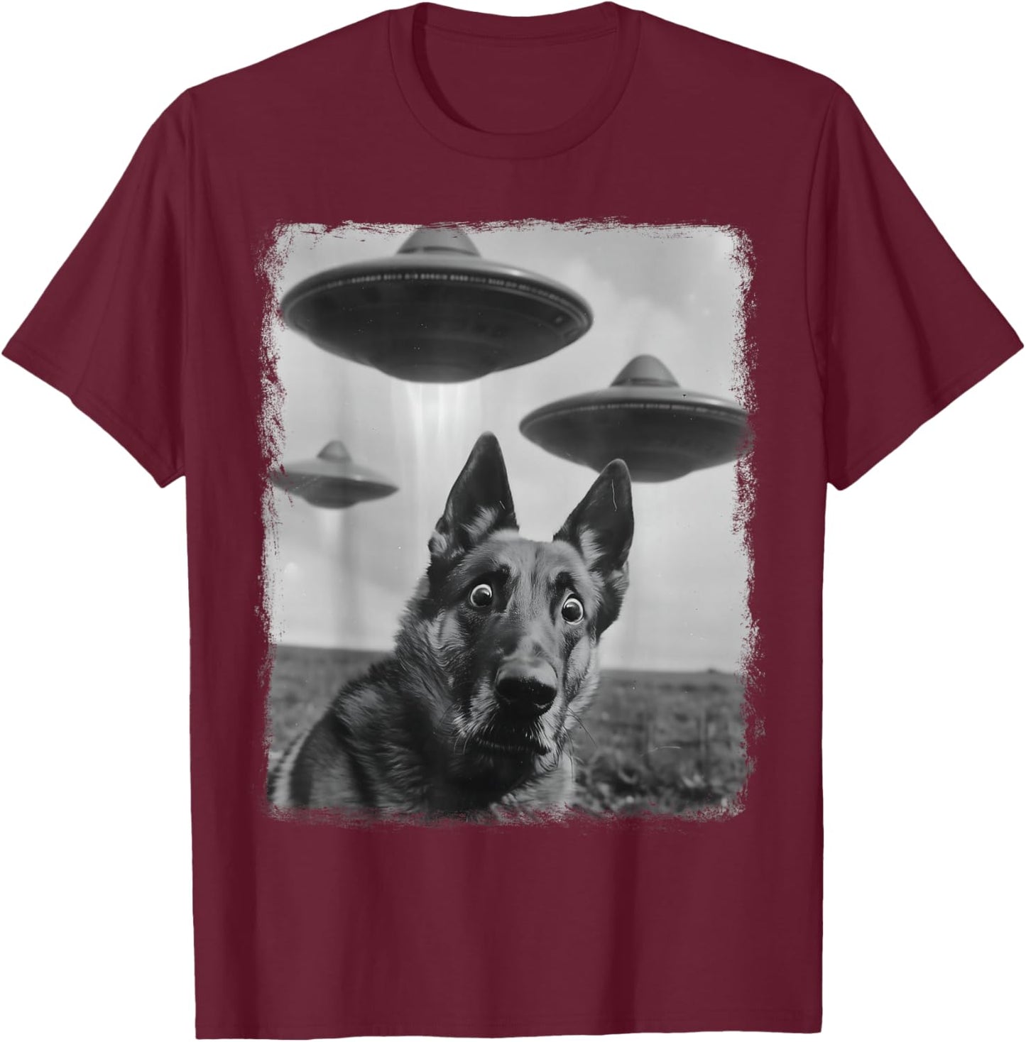 German Shepherd Dog UFO Alien Extraterrestrial Selfie T-Shirt - T-Shirt | Maroon
