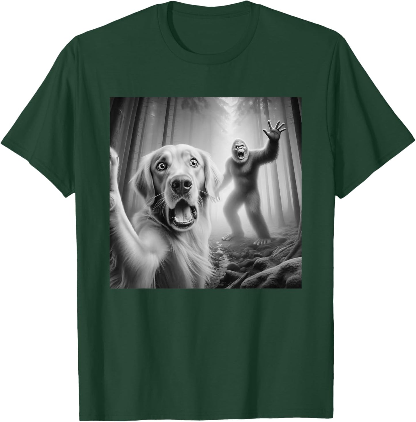 Funny Golden retriever Selfie with bigfoot sasquatch T-Shirt - T-Shirt | Forest