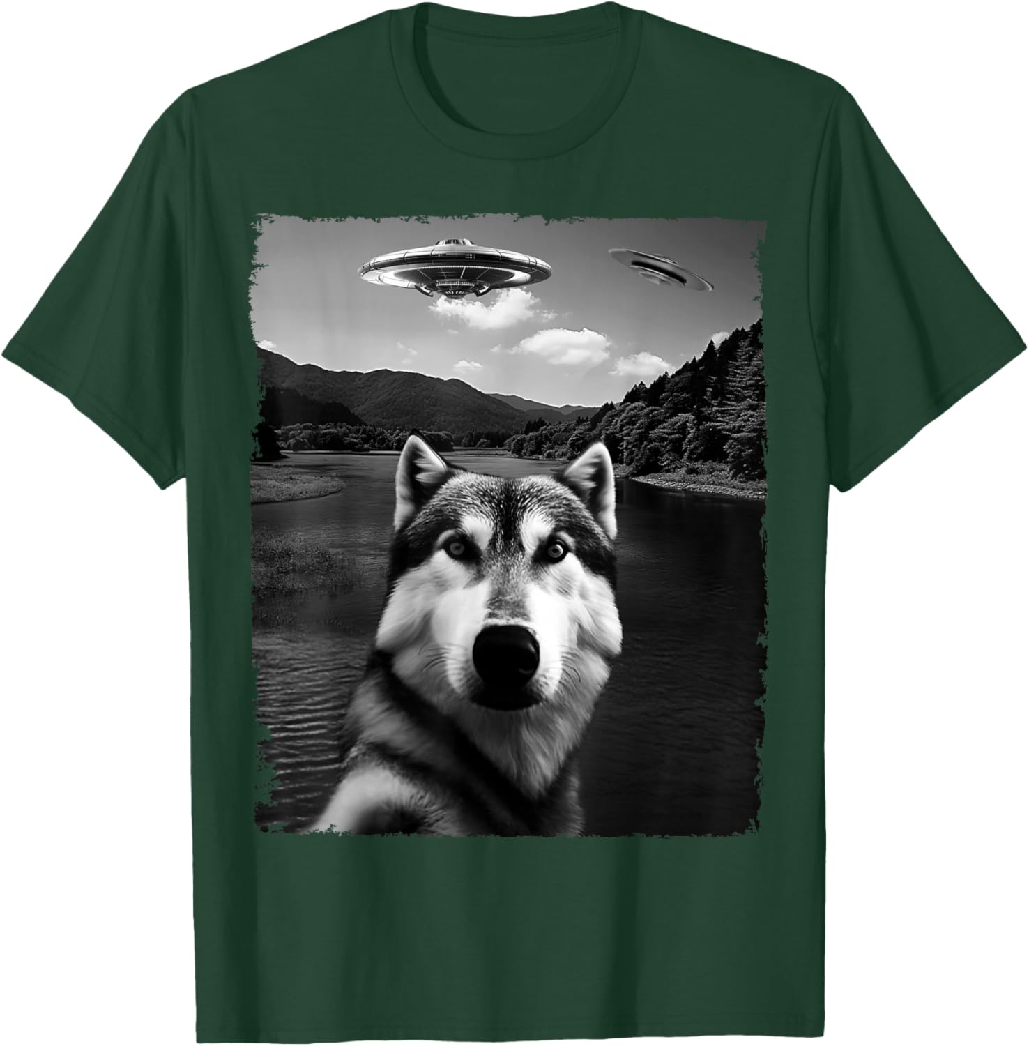 Dog Husky Selfie with Alien and Ufo Women Kids T-Shirt - T-Shirt | Forest