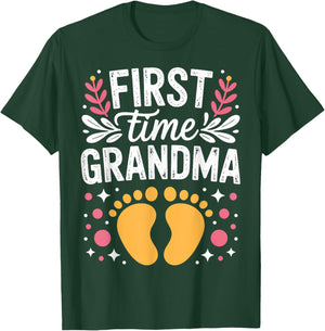 First Time Grandma Becoming Nana Baby Announcement Family T-Shirt - T-Shirt | Forest