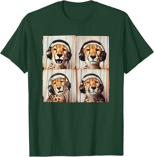 Cheetah Listening To Music Lover Cool Safari Animal T-Shirt - T-Shirt | Forest
