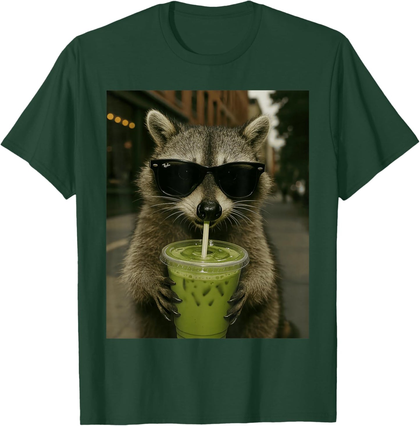 KI-generierter lustiger Gen-Z-Meme Matcha Latte-Waschbär im Retro-Look T-Shirt - T-Shirt | Forest