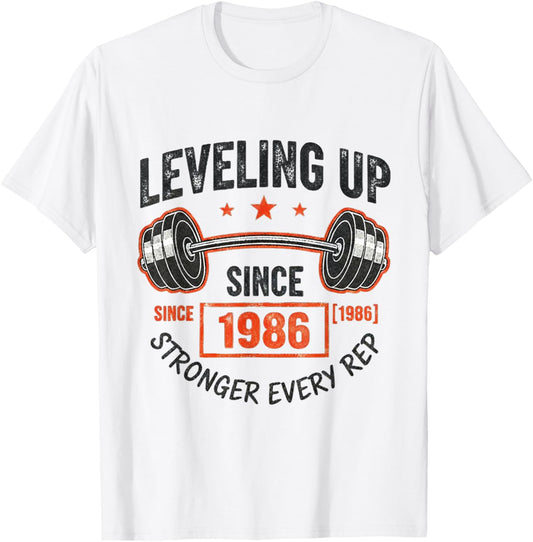 40th Birthday Gym Workout Shirt - Leveling Up Since 1986 T-Shirt - T-Shirt | White