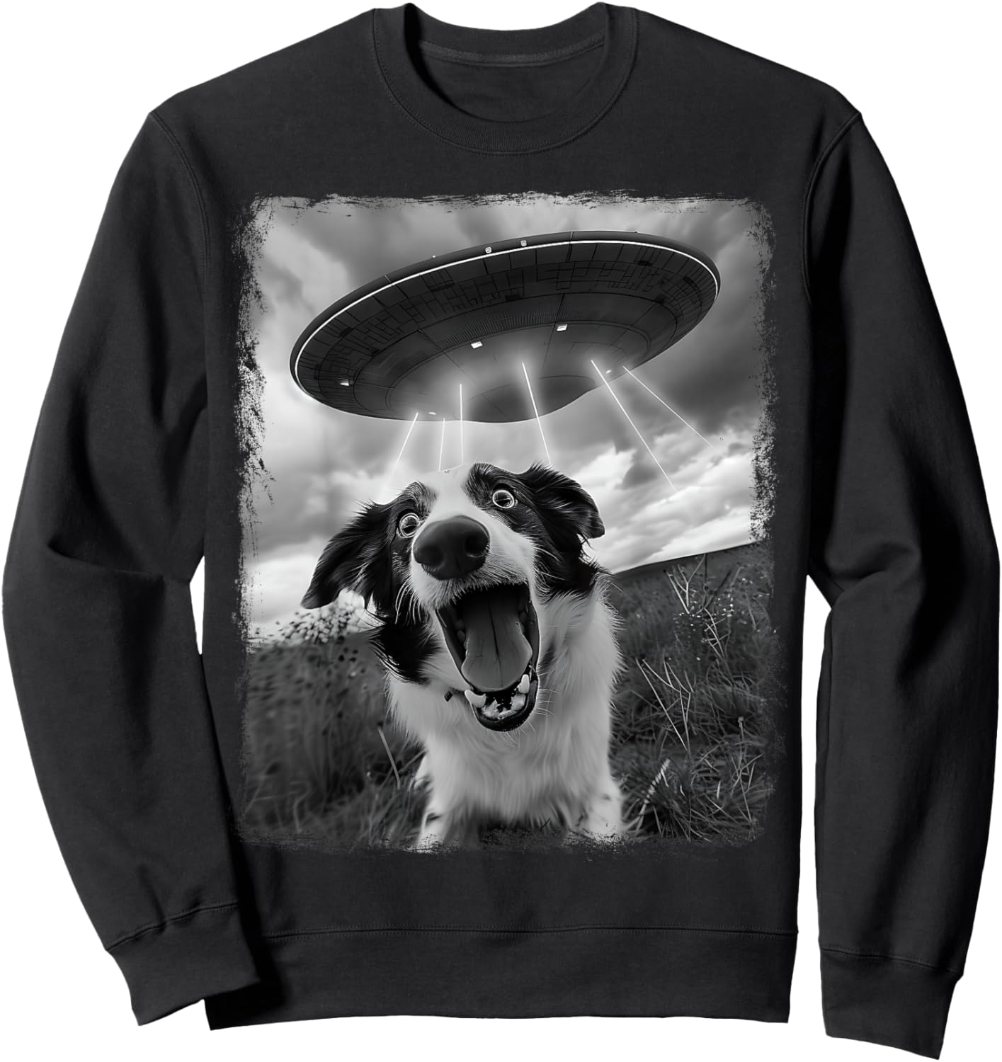 Australian Shepherd Dog UFO Alien Extraterrestrial Selfie Sweatshirt - Sweatshirt | Black