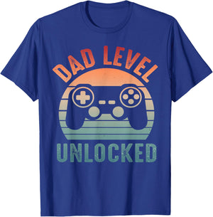 New Dad Est 2026 Gaming Dad Level Unlocked First Time Father T-Shirt - T-Shirt | Royal