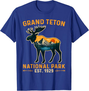 Vintage Grand Teton National Park Moose Hiking Vacation T-Shirt - T-Shirt | Royal