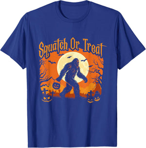 Squatch Or Treat - Spooky Bigfoot Halloween Sasquatch T-Shirt - T-Shirt | Royal