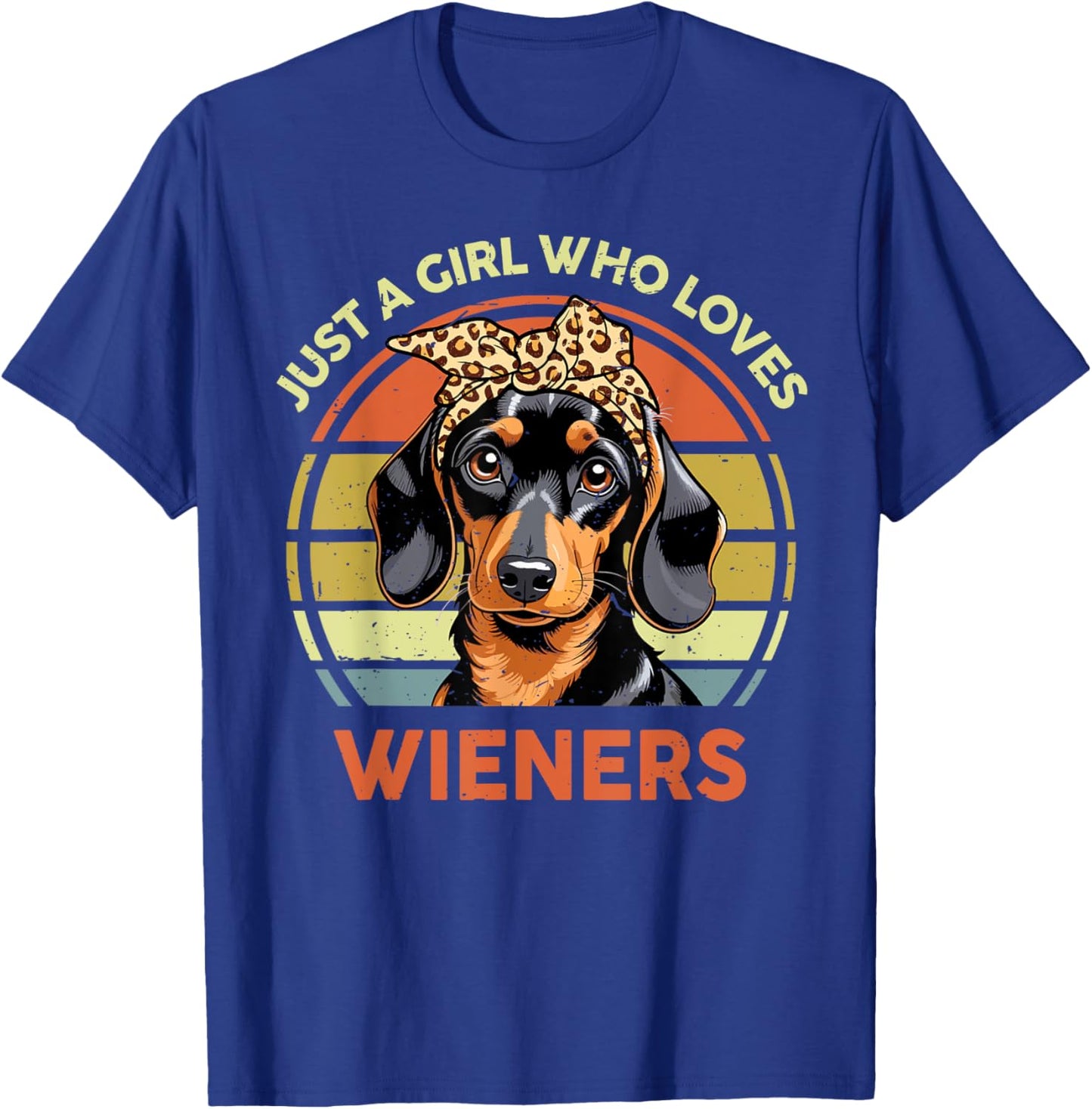 Wiener Dog Mom T-Shirt - T-Shirt | Royal