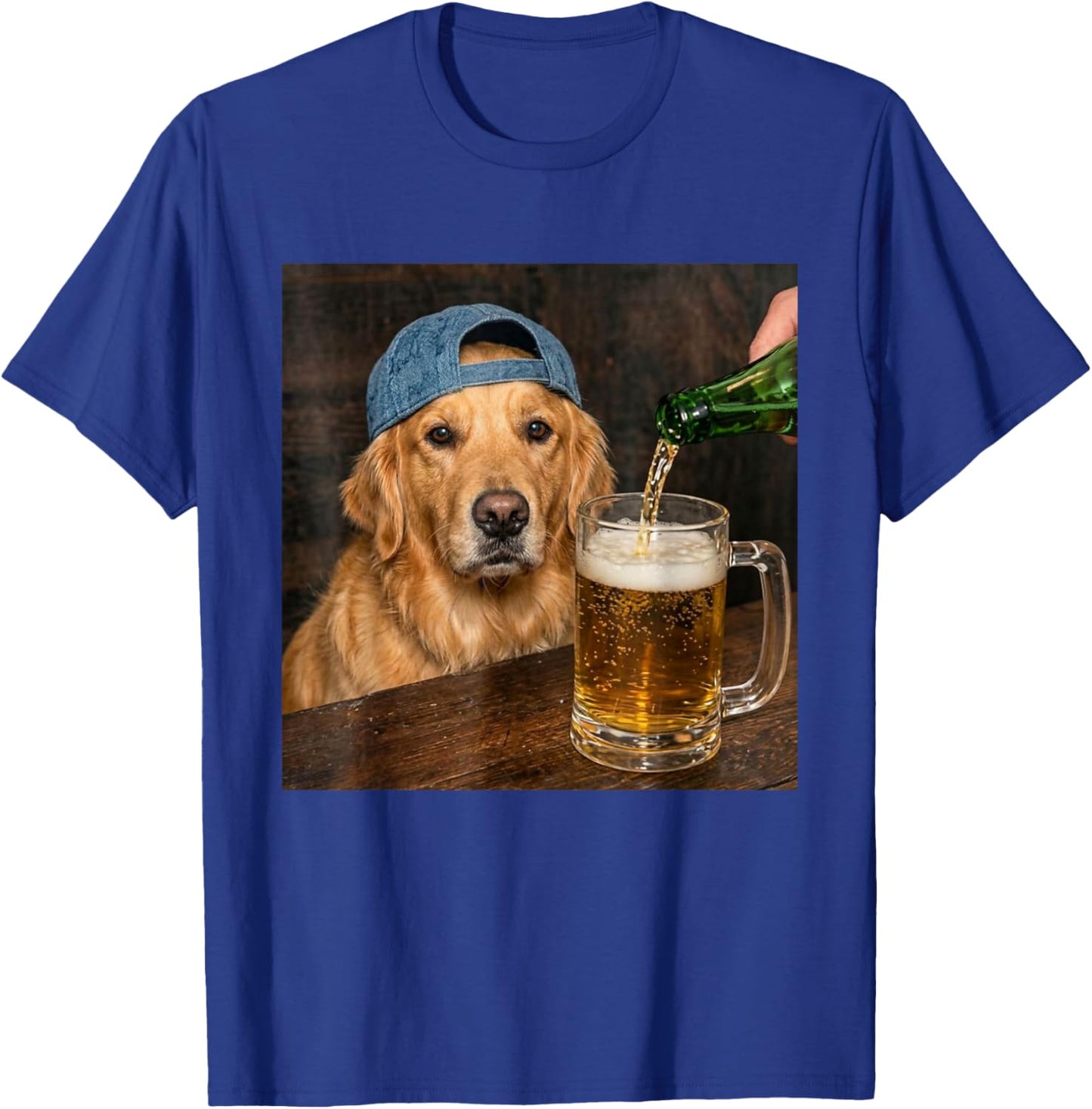 Golden Retriever trinkt Bier Lustiges Hunde-Meme T-Shirt - T-Shirt | Royal