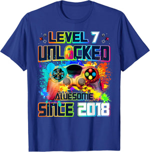 Level 7 Unlocked 7 Year Old Video Gamer 7th Birthday Gift T-Shirt - T-Shirt | Royal