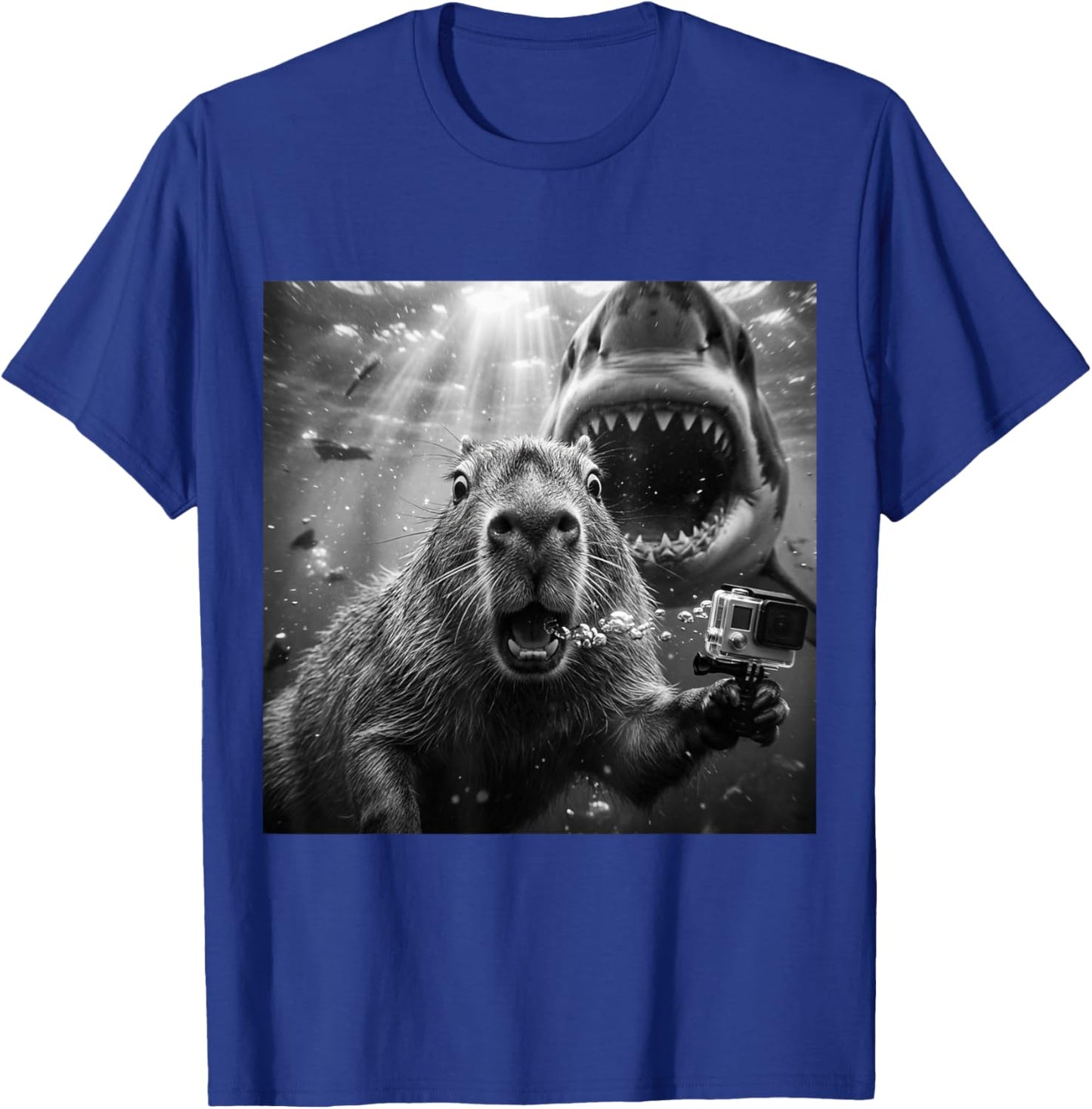 Capybara Selfie Unterwasser Lustige Szene Illustration T-Shirt - T-Shirt | Royal