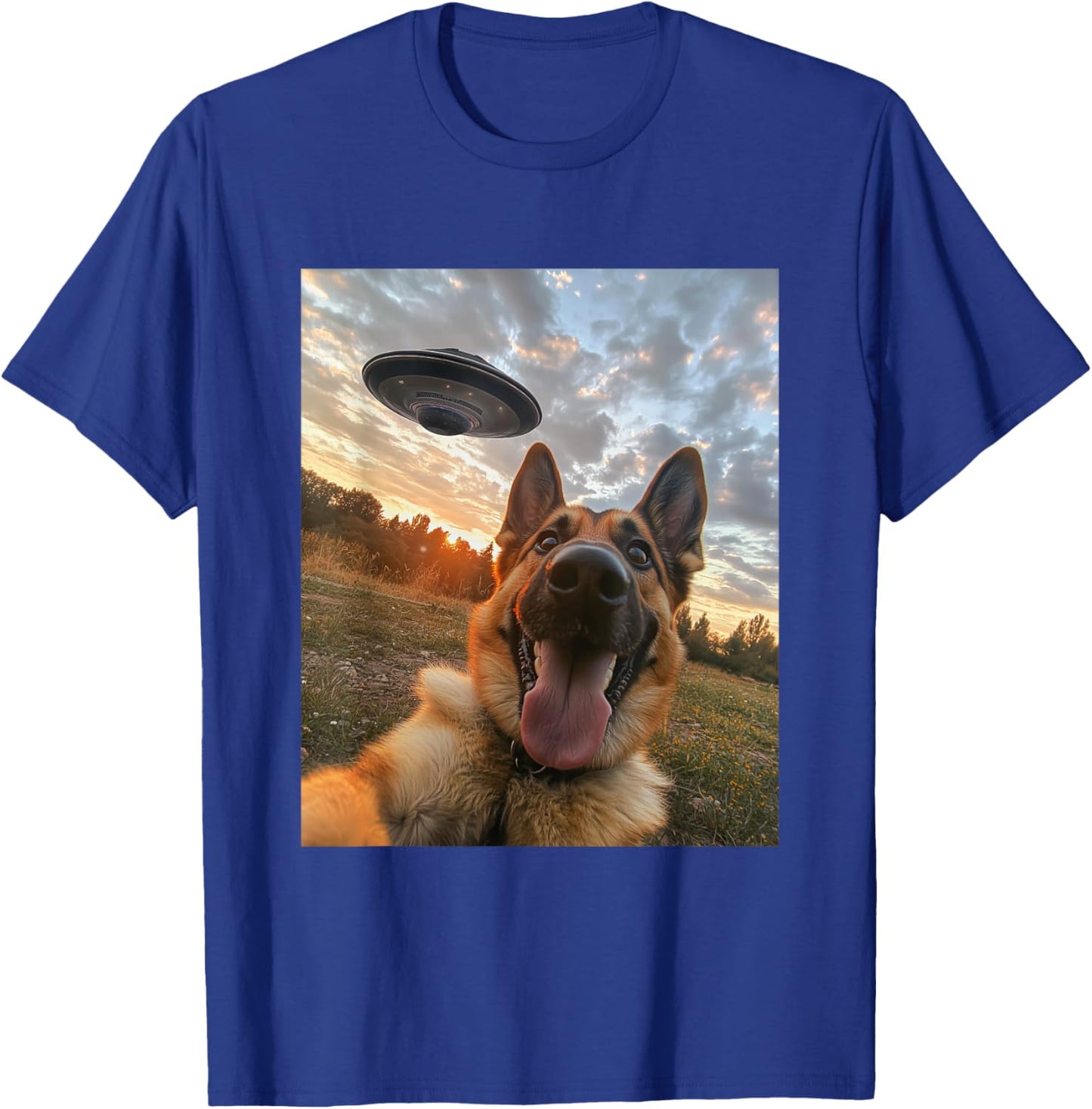 German Shepherd Dog Selfie with UFOs Aliens Funny Graphic T-Shirt - T-Shirt | Royal