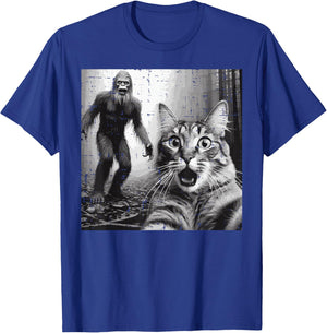 Bigfoot Sasquatch Cat Selfie Funny Saying Men Women Kids T-Shirt - T-Shirt | Royal