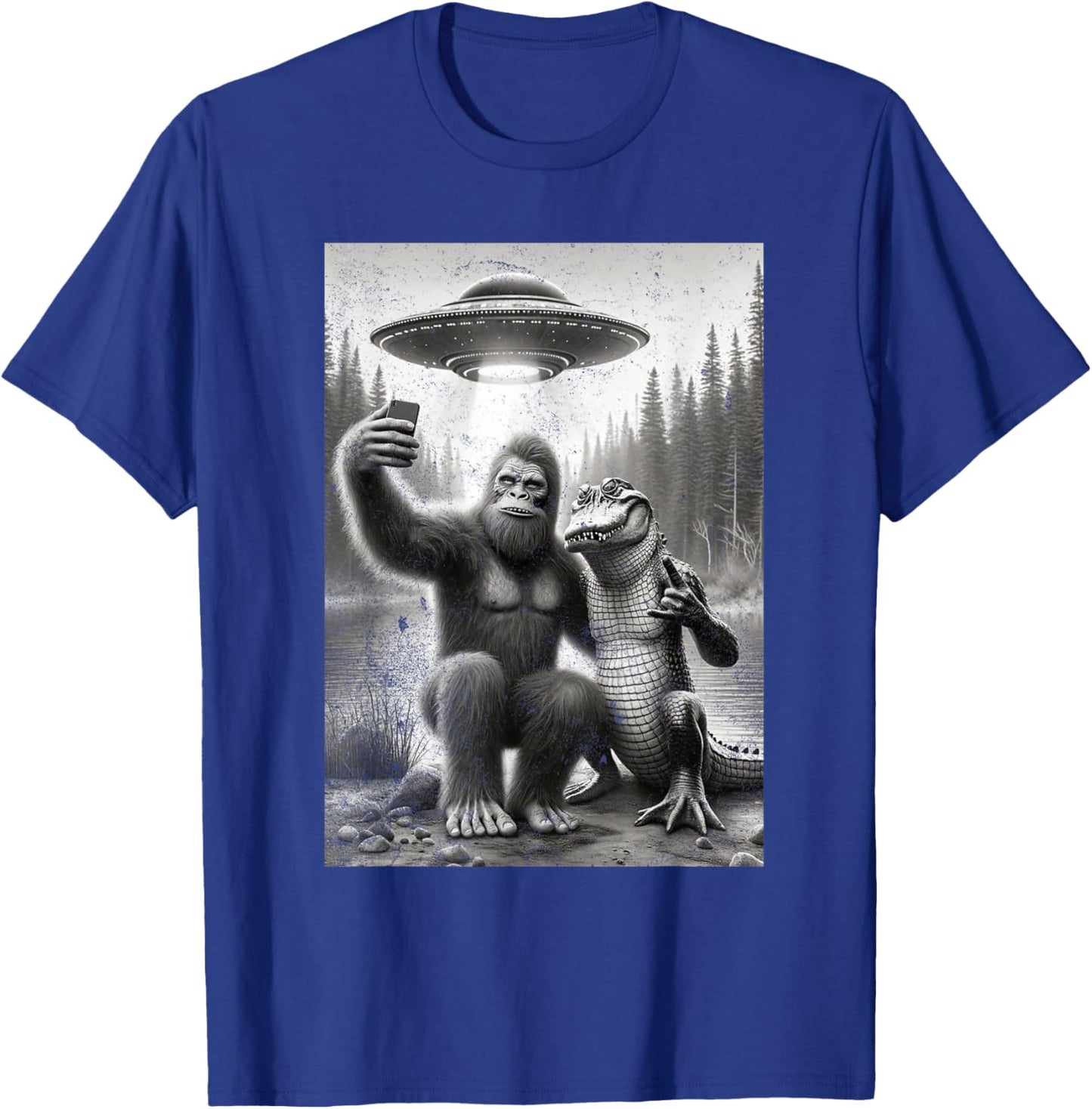 Florida Bigfoot Alligator Alien Vacation Friends Skunk Ape T-Shirt - T-Shirt | Royal