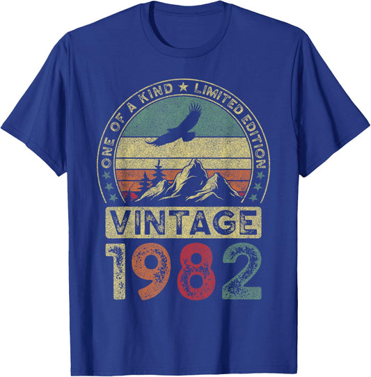 Vintage 1982, Limited Edition, 44th Birthday, 44 Years T-Shirt - T-Shirt | Royal