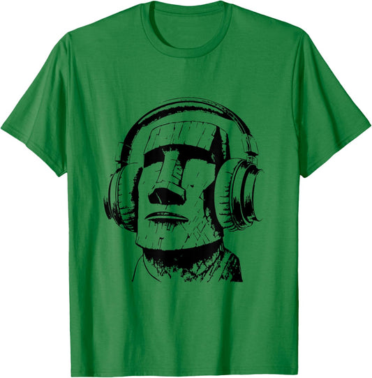 Easter island moai with Headphones, Isla de Pascua T-Shirt - T-Shirt | Irish Green