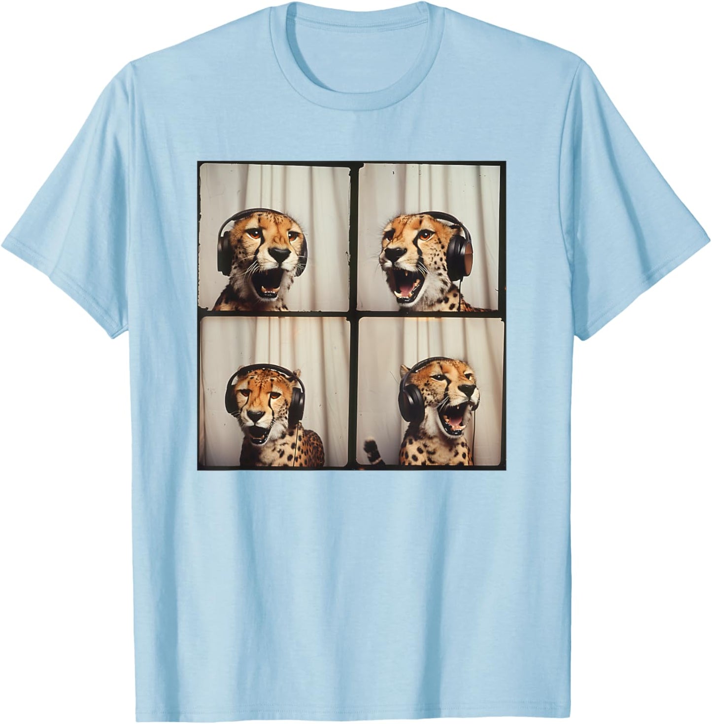 DJ Cheetah With Headphones Portrait Cool Cheetah T-Shirt - T-Shirt | Light Blue
