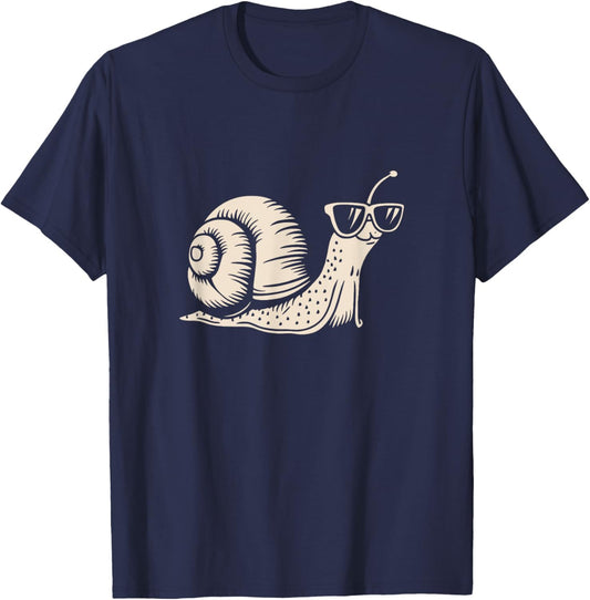 Funny snail with sunglasses in summer mode vintage style T-Shirt - T-Shirt | Navy
