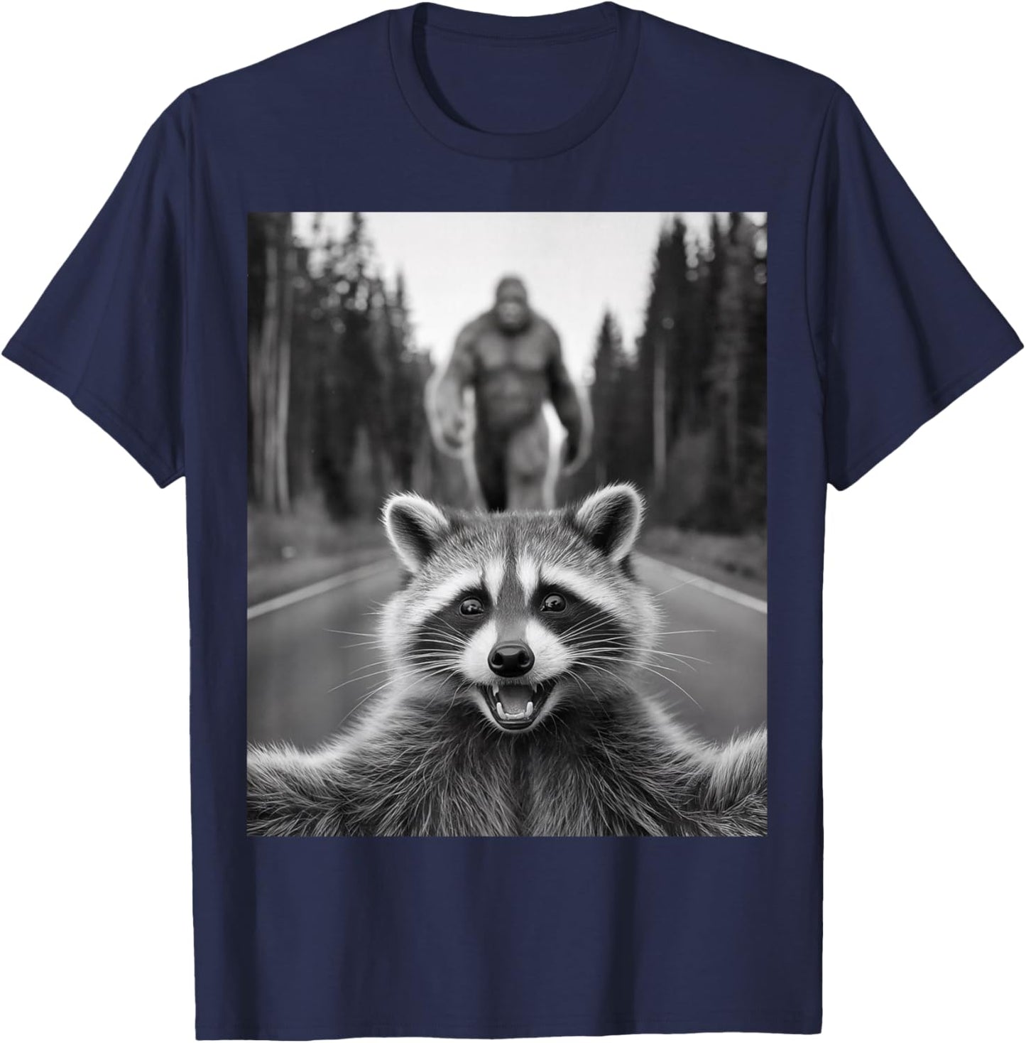 Scared Raccoon Selfie With Sasquatch Bigfoot , Funny Raccoon T-Shirt - T-Shirt | Navy