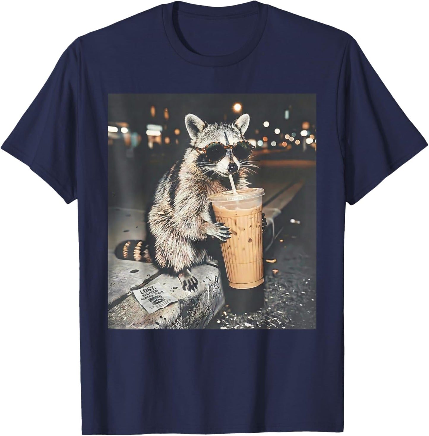 Lustiger Waschbär trinkt Eiskaffee bei Nacht Tier Meme T-Shirt - T-Shirt | Navy