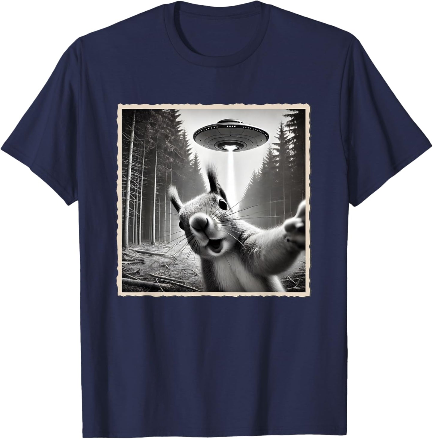 Squirrel Selfie With UFO | Funny Squirrel T-Shirt - T-Shirt | Navy