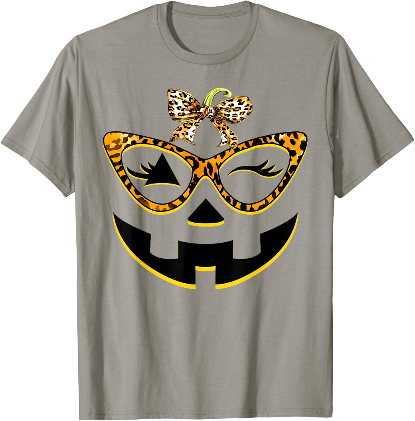 Halloween costume Funny Pumpkin Face Cute Leopard Sunglasses T-Shirt - T-Shirt | Sand