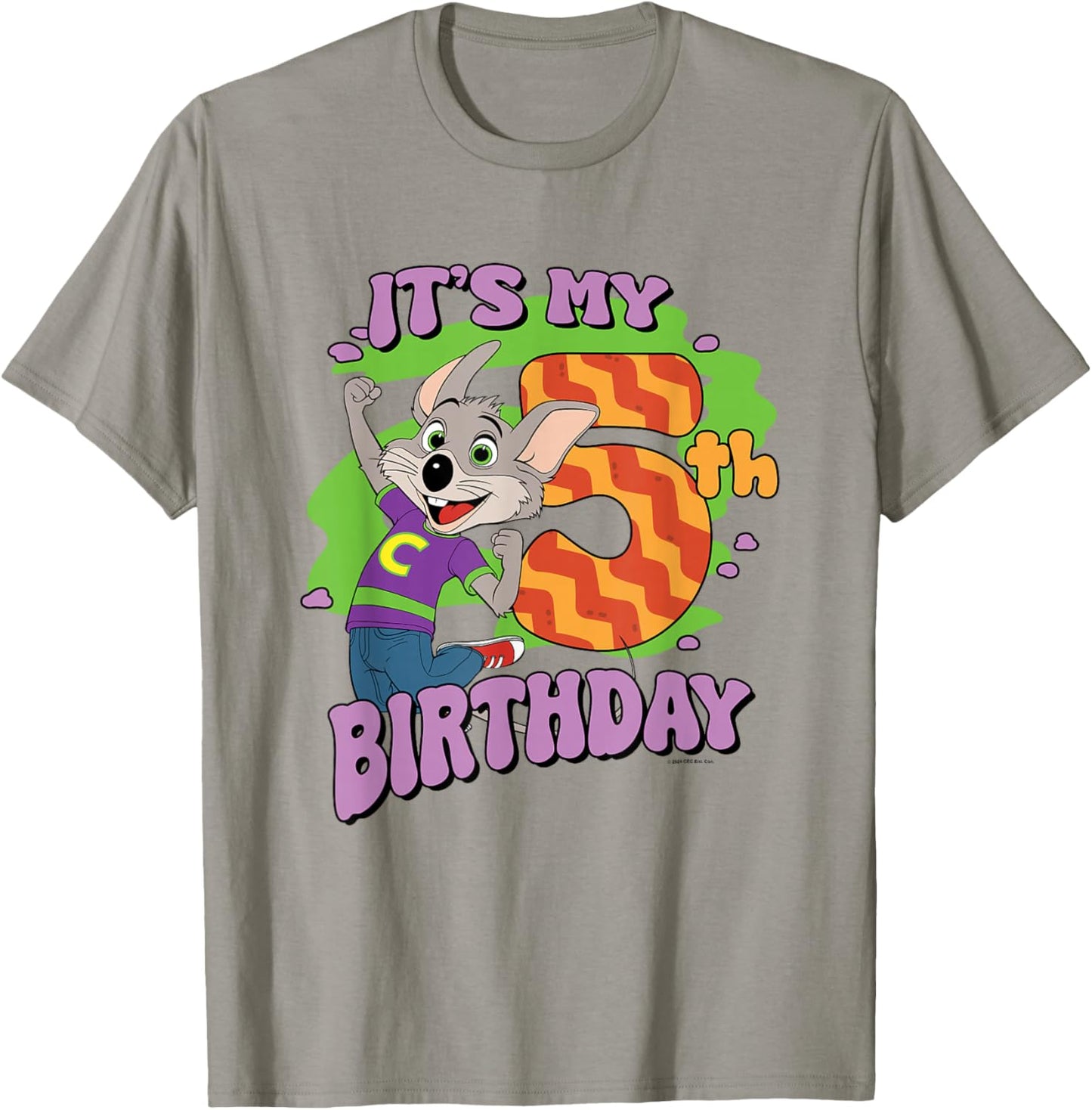 Chuck E. Cheese It's My 5th Birthday Happy Chuck Chest Logo T-Shirt - T-Shirt | Sand