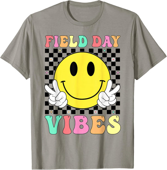 Field Day Vibes Retro Smile Face Teacher Kids Field Day 2026 T-Shirt - T-Shirt | Sand