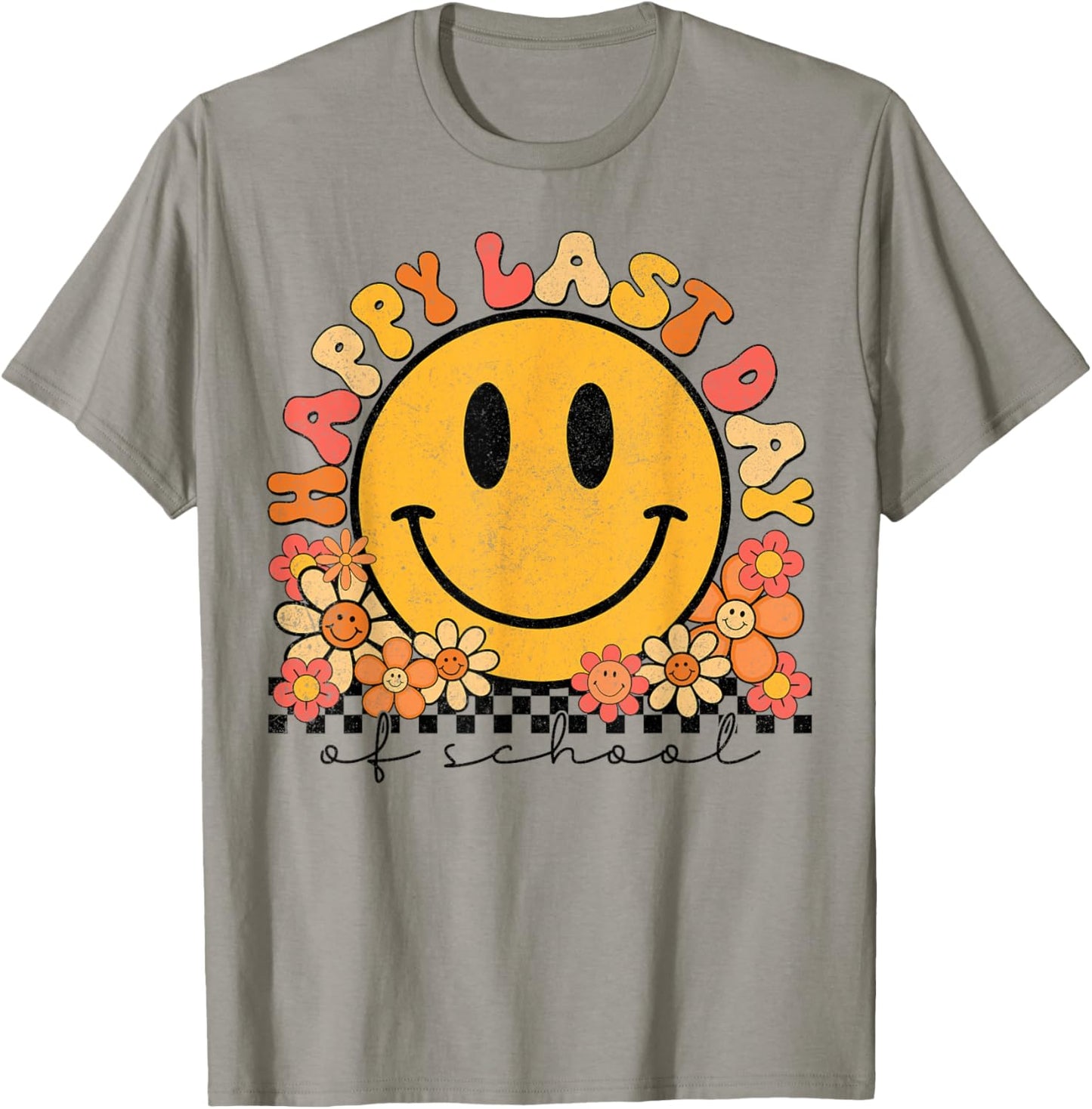 Happy Last Day Of School Students Teachers Groovy Smile Face T-Shirt - T-Shirt | Sand