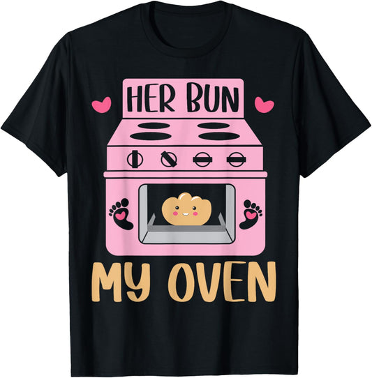 Her Bun My Oven - Surrogate Mother T-Shirt - T-Shirt | Black