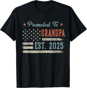 Promoted To Grandpa Est 2025 Grandpa To Be Gifts 1St Time T-Shirt - T-Shirt | Black