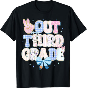 Peace Out Third Grade Happy Last Day of School Coquette Bow T-Shirt - T-Shirt | Black