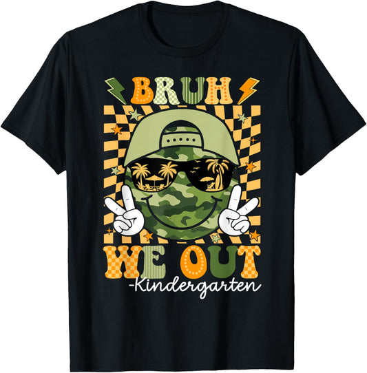 Camo Last Day of School Kindergarten We Out Bruh Kids Boy T-Shirt - T-Shirt | Black