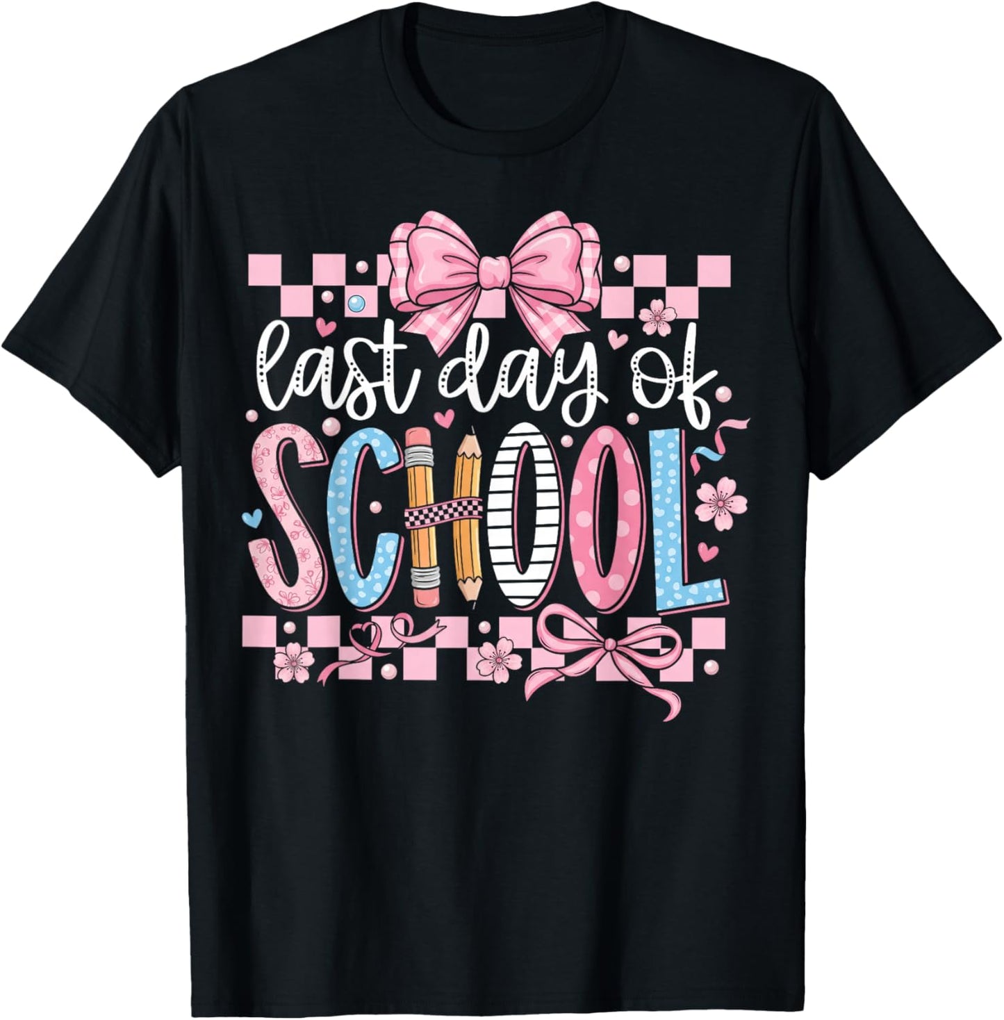 Last Day of School Coquette Bow Checkered Teacher T-Shirt - T-Shirt | Black