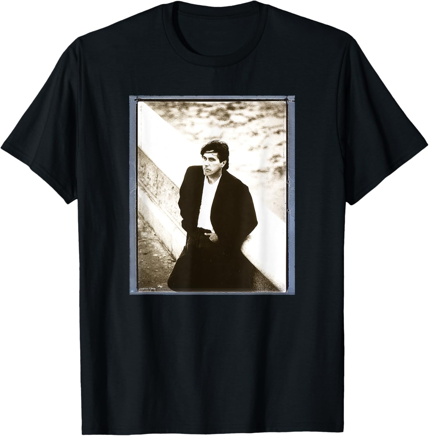 Bryan Ferry Of Roxy Music By Simon Fowler T-Shirt - T-Shirt | Black