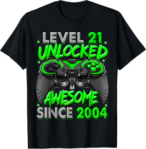 Level 21 Unlocked Awesome Since 2004 21st Birthday Gaming T-Shirt - T-Shirt | Black