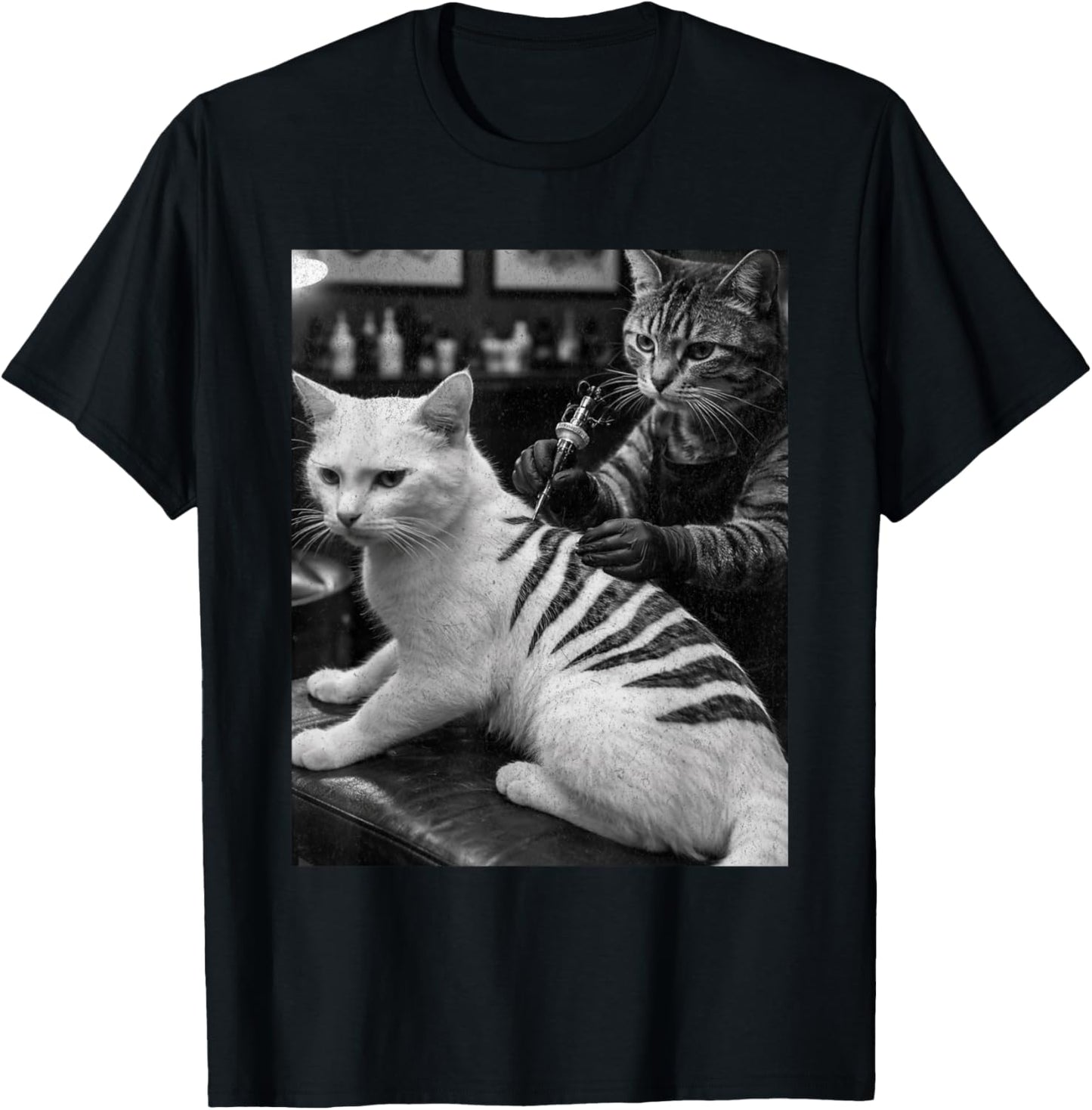 Retro Cats Tattoo Dark Humour Cat Gets Inked T-Shirt - T-Shirt | Black