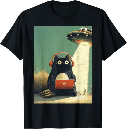 Vintage Japanische Katze Arbeit auf Laptop Entführung UFO Anime T-Shirt - T-Shirt | Black