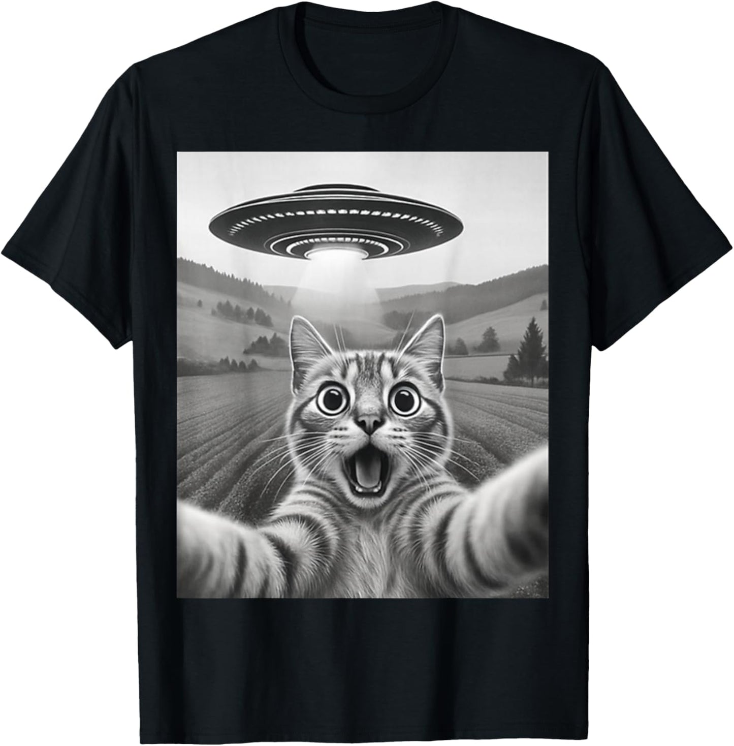 Cat Selfie with Alien UFO Funny Gift Men Women T-Shirt - T-Shirt | Black