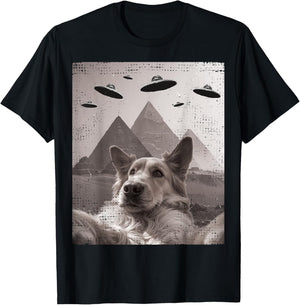 Dog UFO Meme - Funny Golden Retriever Dog Selfie with UFOs T-Shirt - T-Shirt | Black