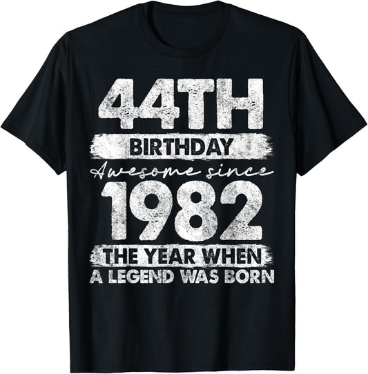 44 Year Old Gifts Vintage 1982 Limited Edition 44th Birthday T-Shirt - T-Shirt | Black