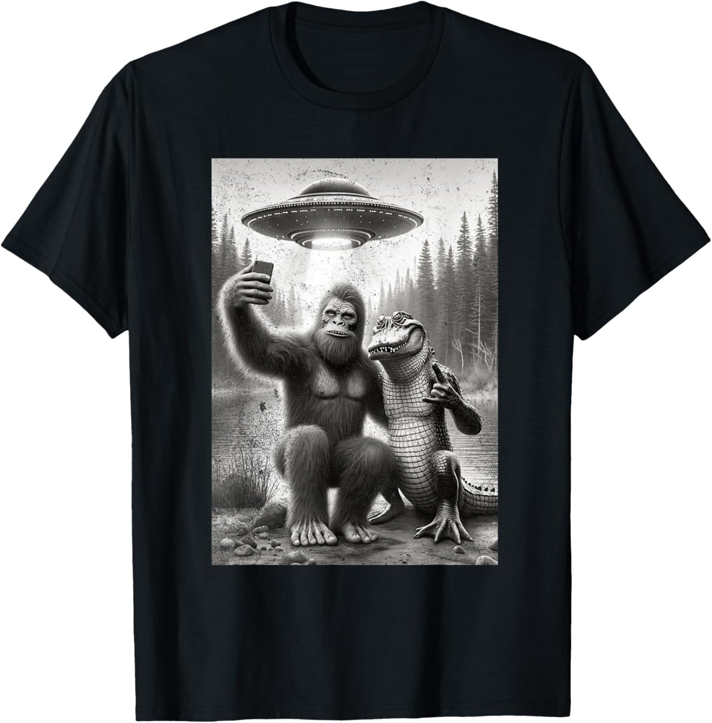 Florida Bigfoot Alligator Alien Vacation Friends Skunk Ape T-Shirt - T-Shirt | Black